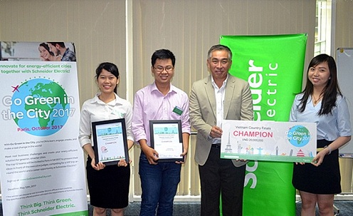 Dự án “Toilet mini generator” đã giành giải nhất tại Cuộc thi Go green in the city 2017